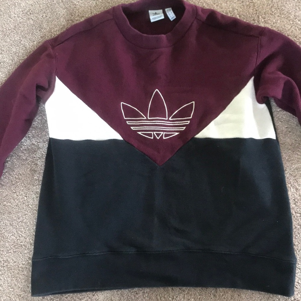 Adidas Sweatshirt